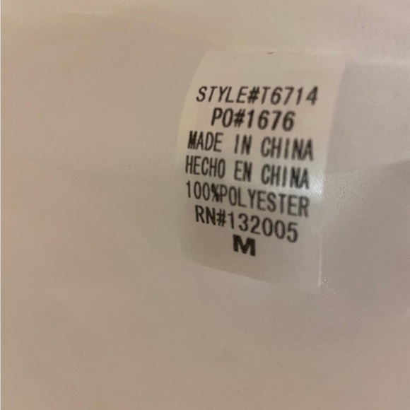 Sheer lace tank, size women’s medium - Picture 5 of 5